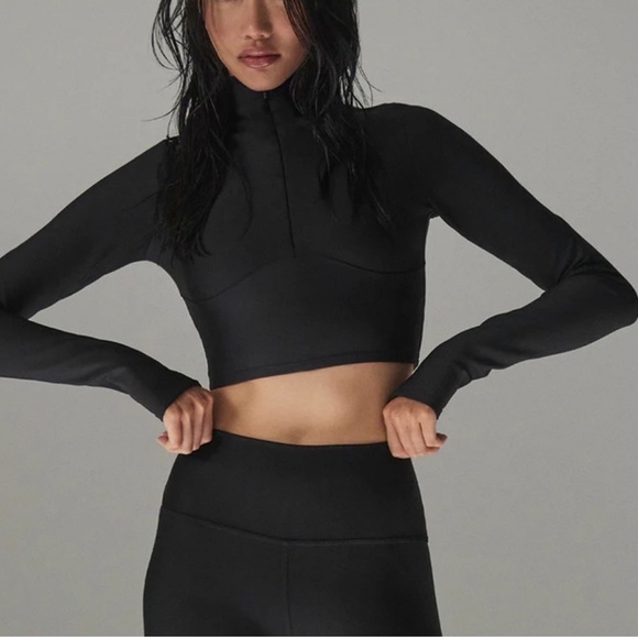 Alo Airlift Winter Warm Ski Time Long Sleeve Black New with Tags! - Picture 2 of 12